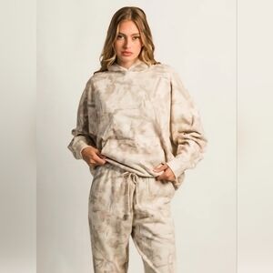 Boathouse - Harlow - Camo Lounge Set - Hoodie and Pants - Both Large -NWT